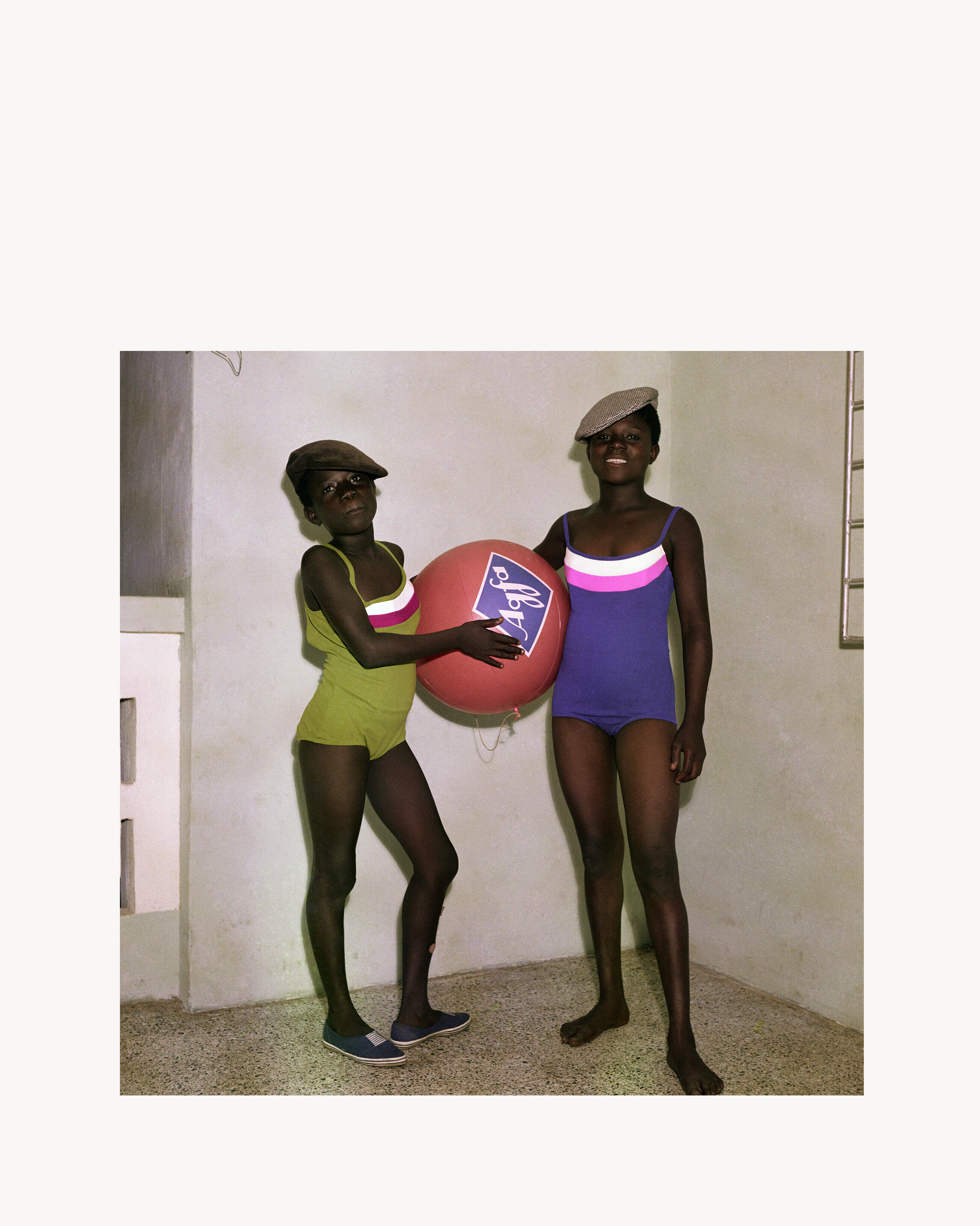 Rive Droite Untitled #7/Mavis And Mary Barnor With An Agfa Advertising Ball/Accra/1970 - Black
