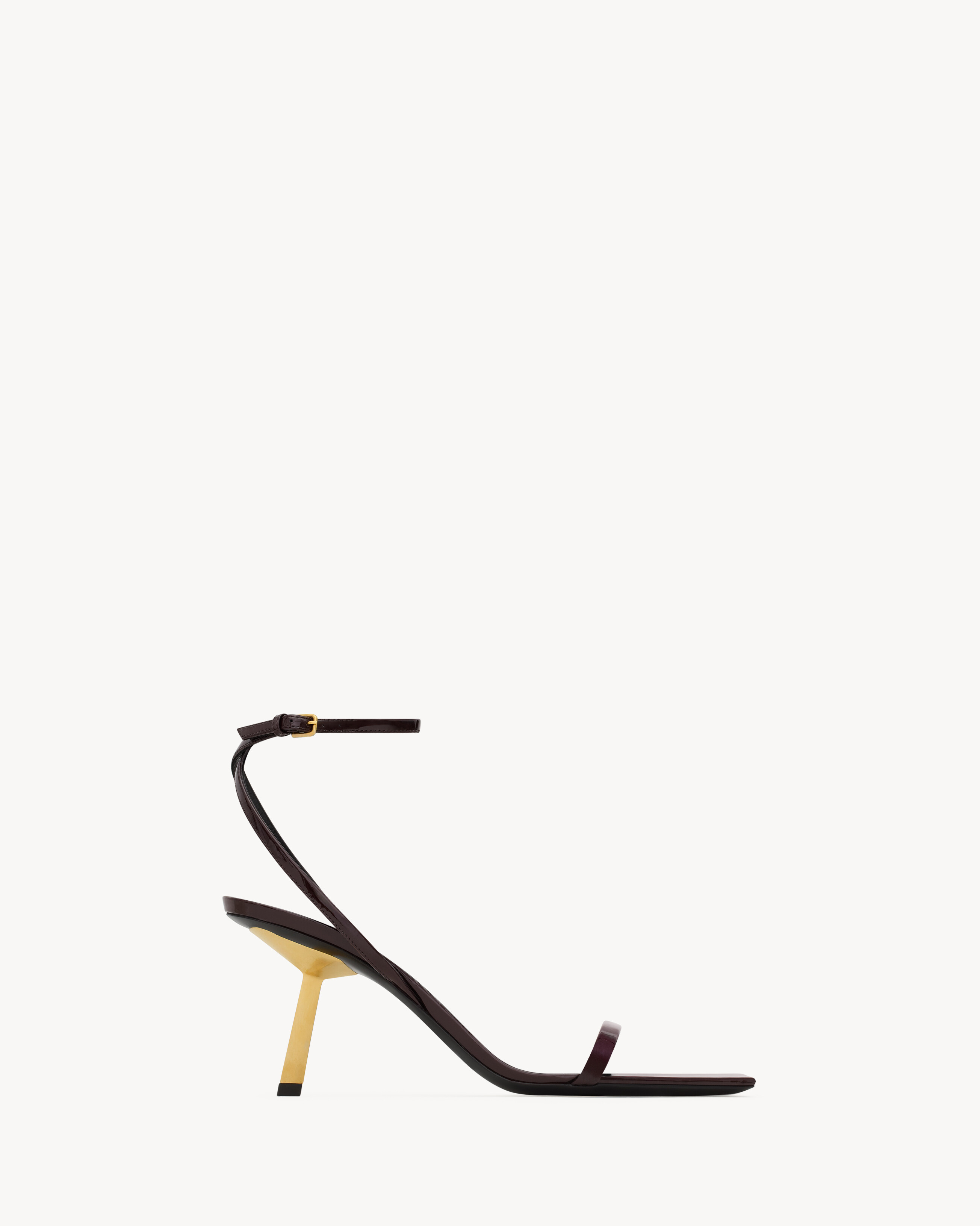 Saint Laurent Lee Sandals In Patent Leather - Amber - Women - 36